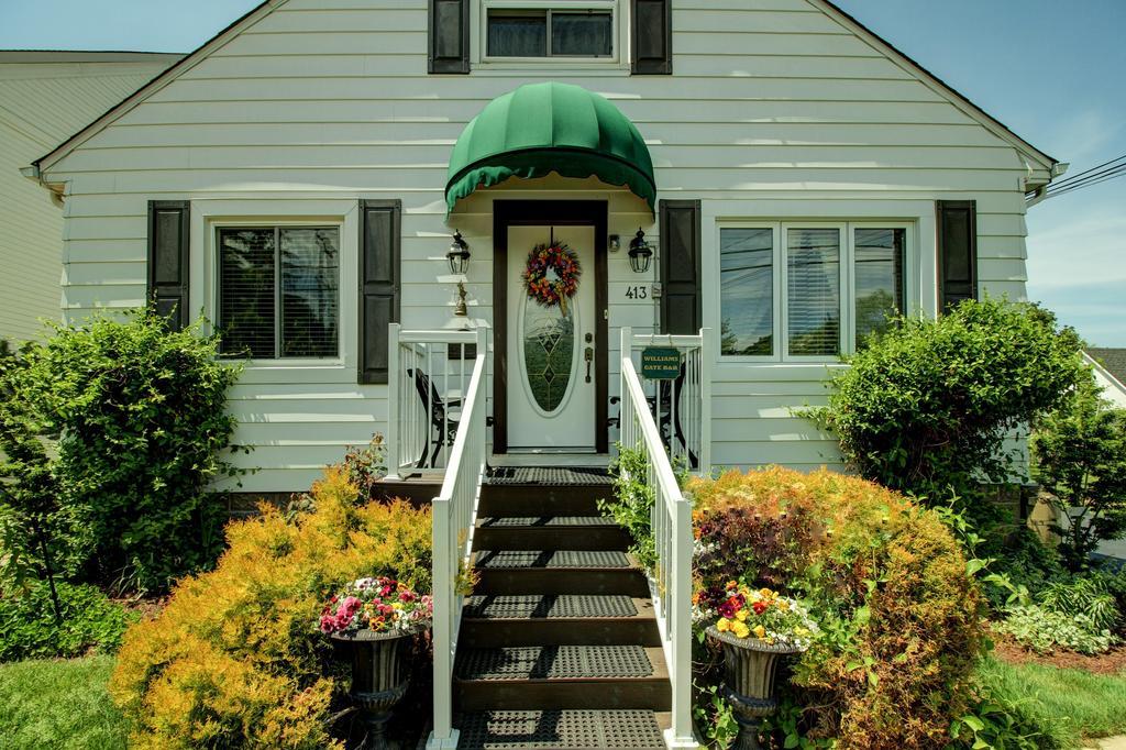 Williams Gate Bed & Breakfast Private Suites Niagara-on-the-Lake ภายนอก รูปภาพ