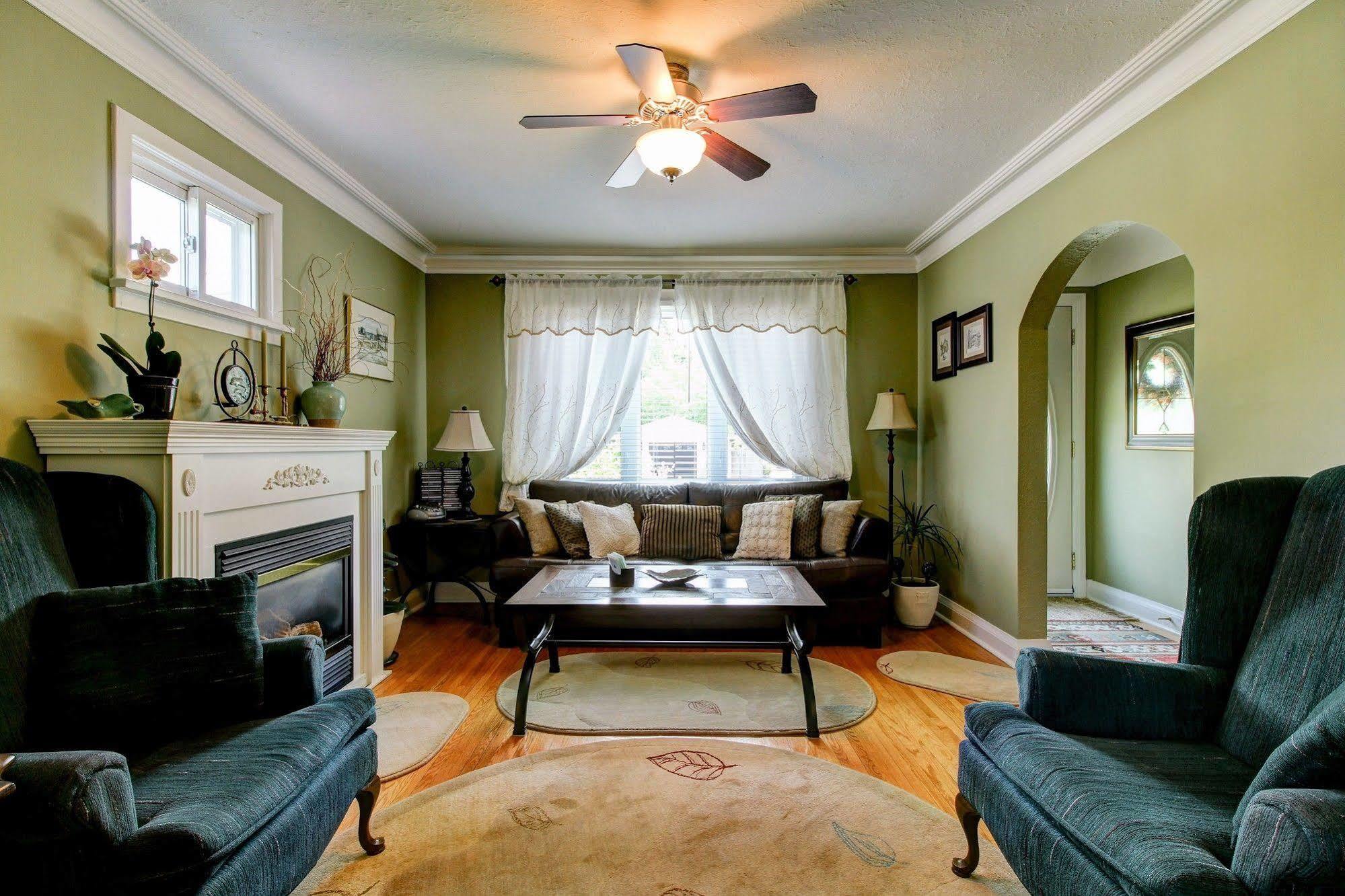 Williams Gate Bed & Breakfast Private Suites Niagara-on-the-Lake ภายนอก รูปภาพ